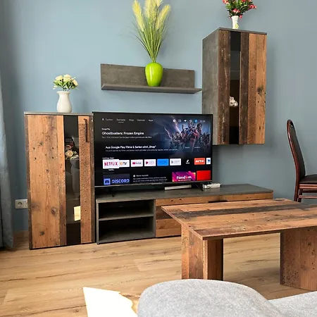 3 Raumwohnung Zentrum Ost *