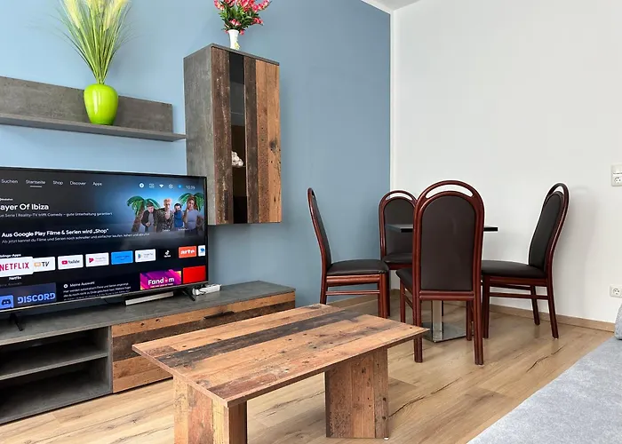 3 Raumwohnung Zentrum Ost Lägenhet